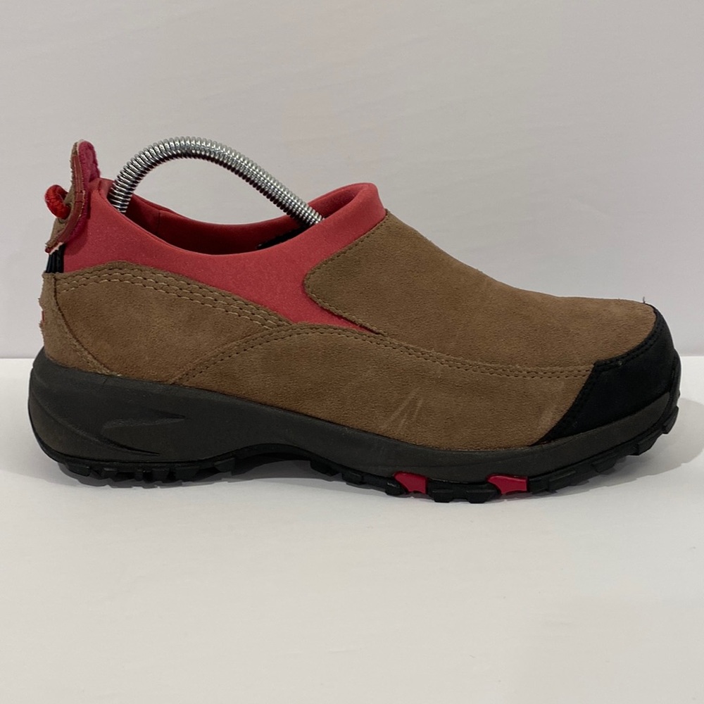 Women’s L.L. Bean Suede Insulated Comfort Mocs - Size 9